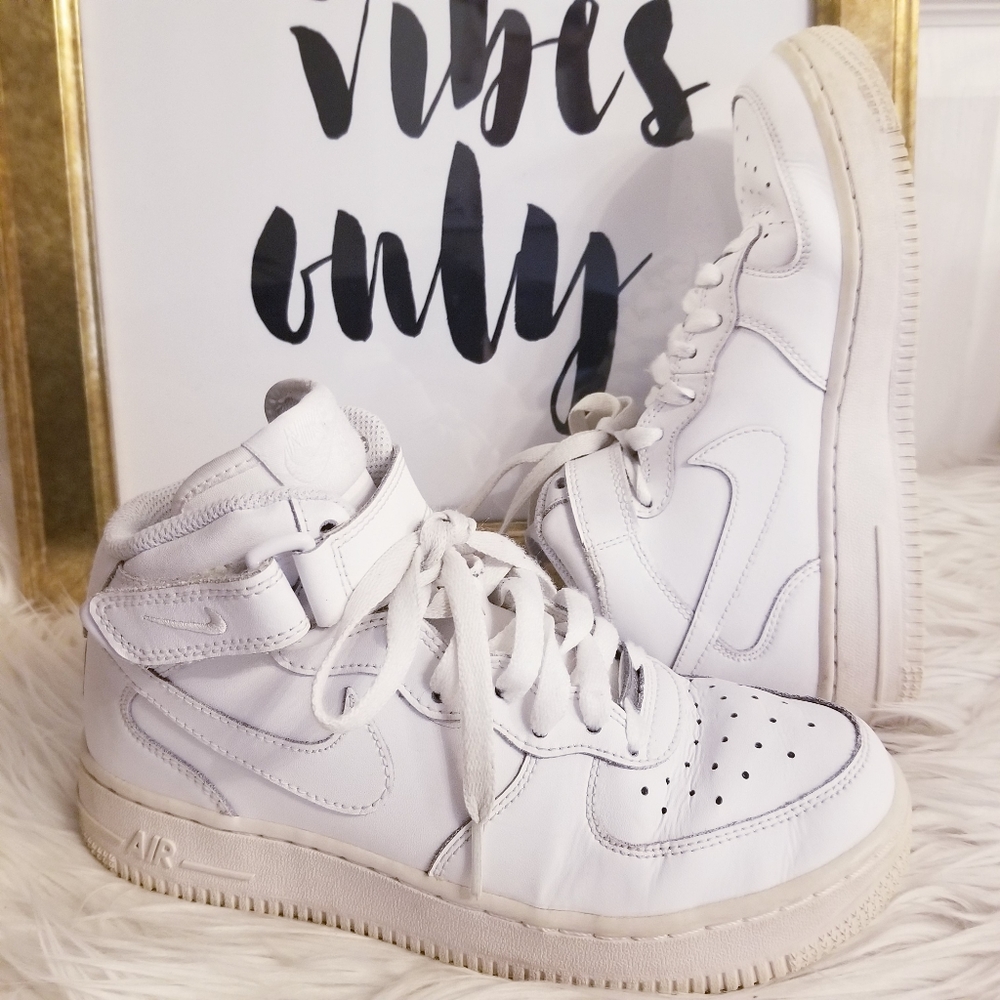 Nike Air Force 1